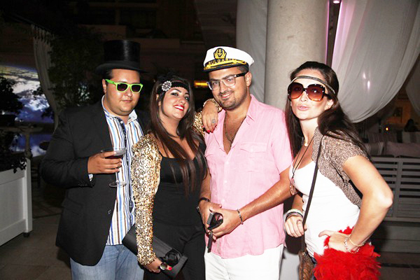 Austin Powers Oh Hello! Party
